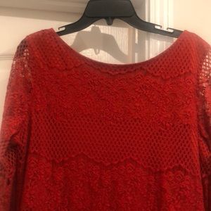 Very pretty lace fully lined women’s dress